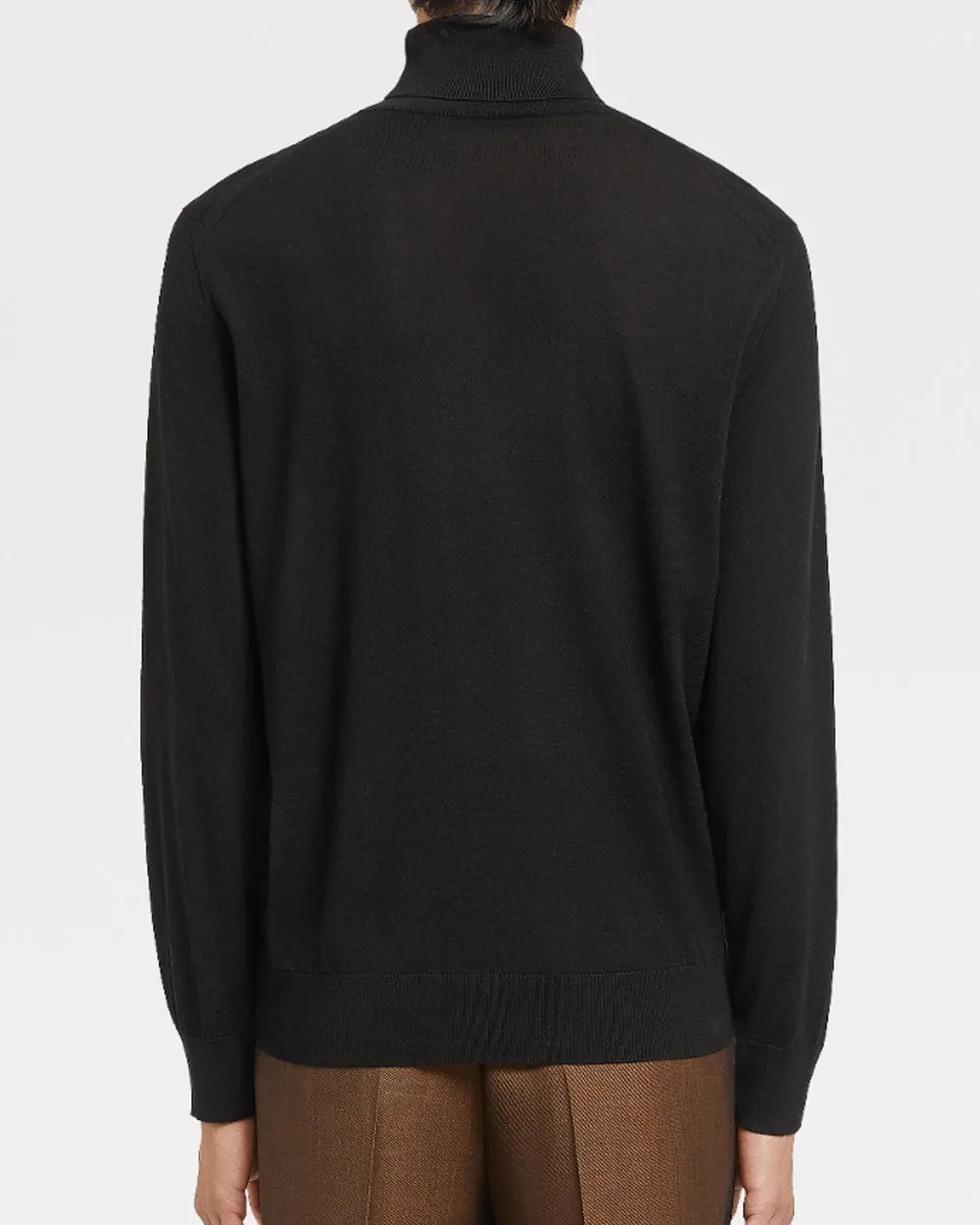 Black Cashseta Light Turtleneck