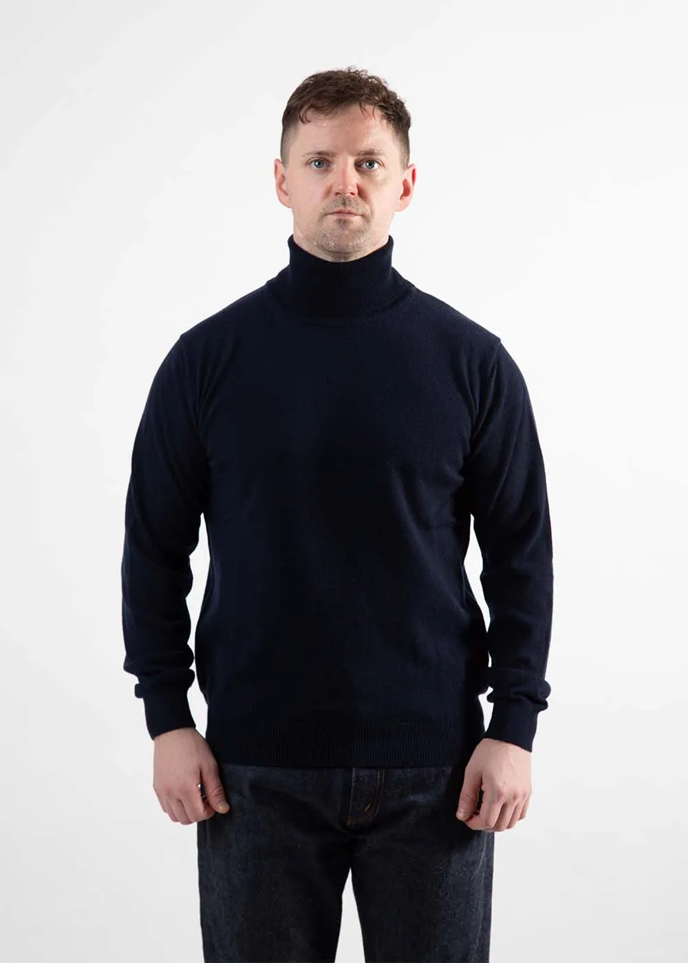 CASHMERE TURTLENECK