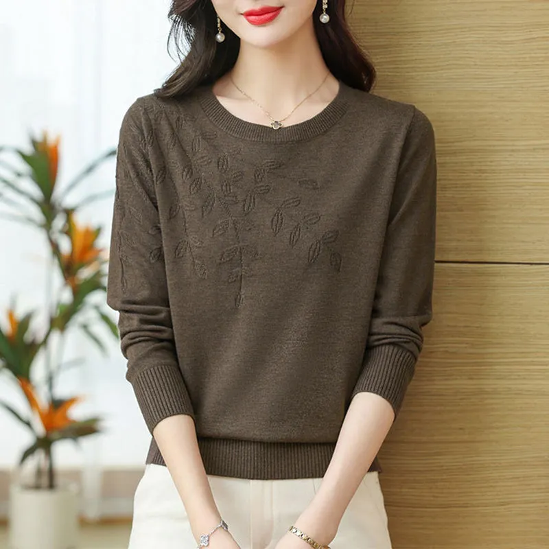 Casual Women Embroidered Leaf Knitted Sweater