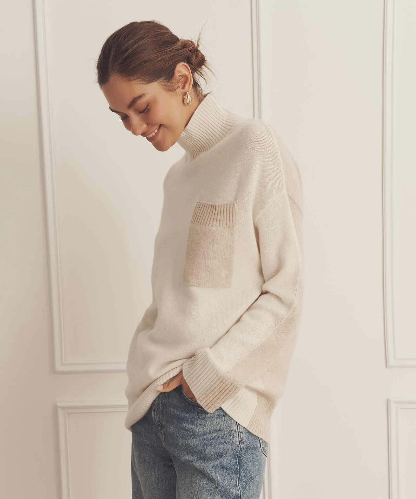 Luxe Cashmere Color Blocked Turtleneck