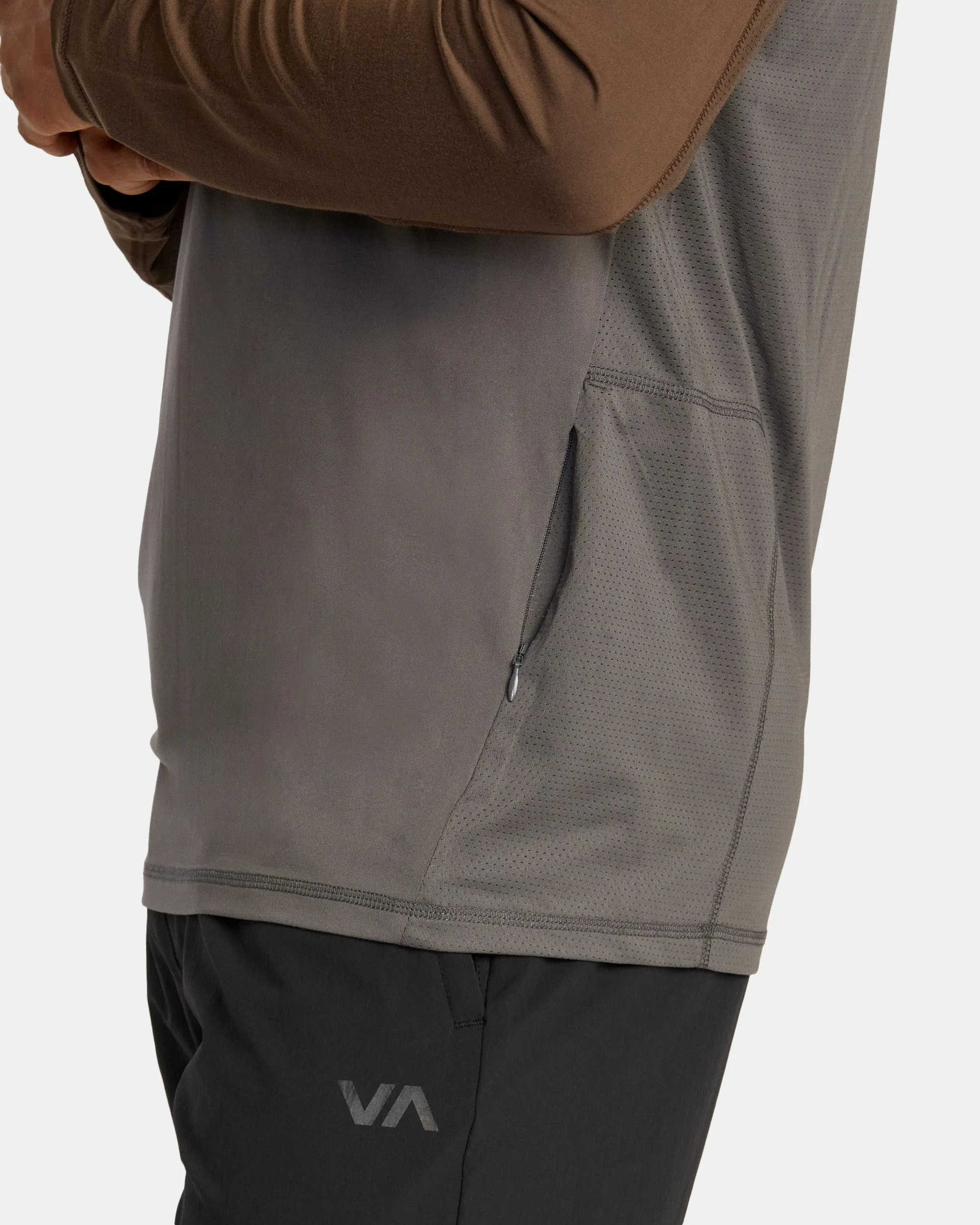 Sport Vent Half-Zip Pullover - Graphite