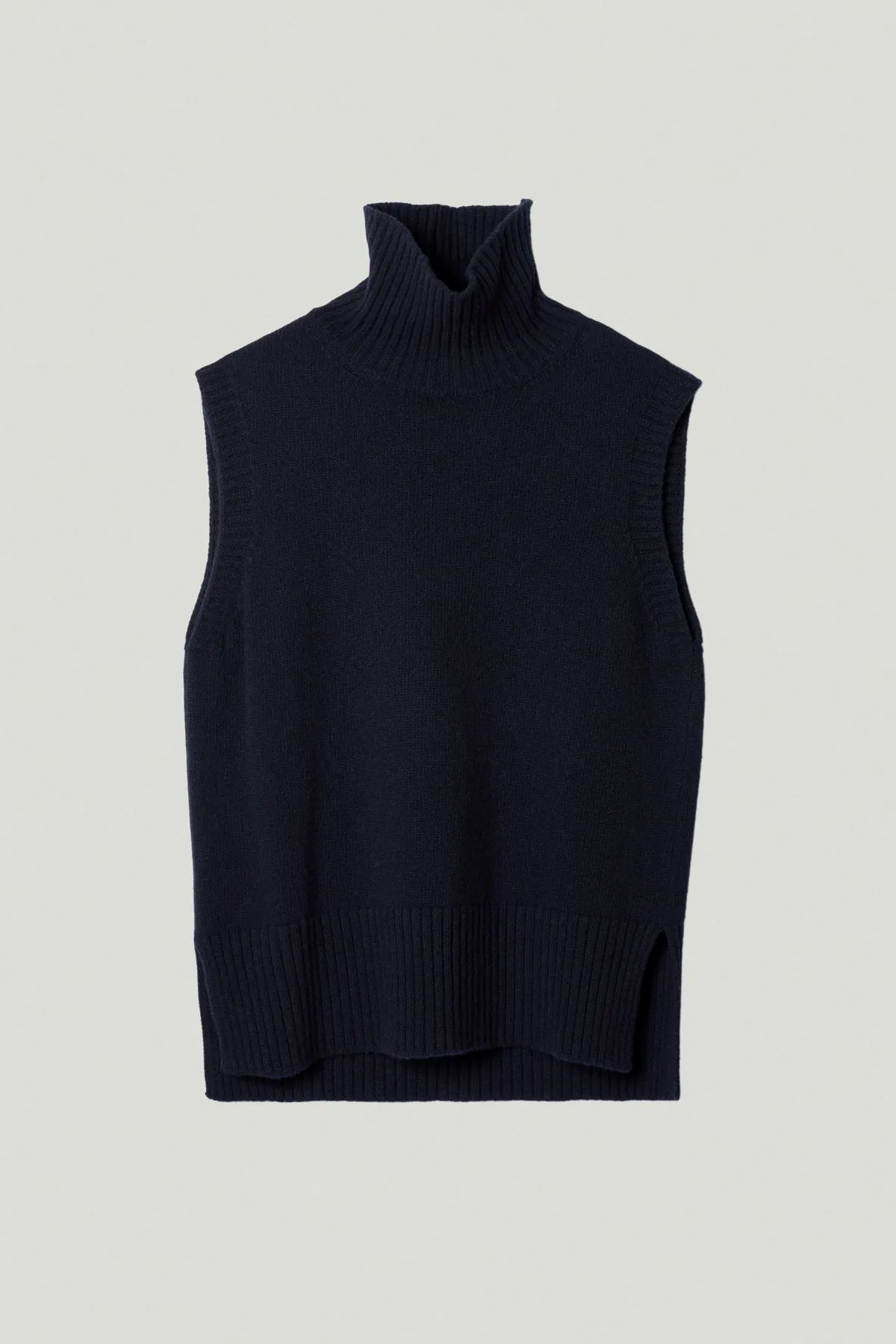 The High-Neck Woolen Vest